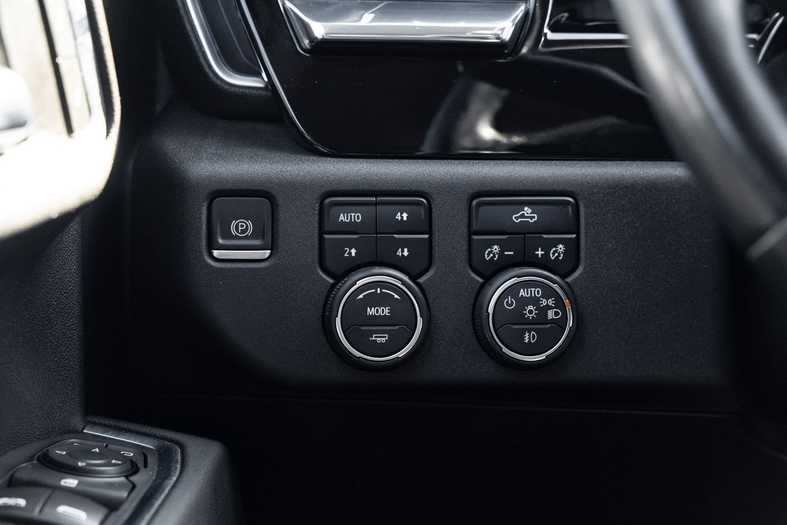 Used 2023 Chevrolet Silverado 1500 RST AWD/4WD image 26