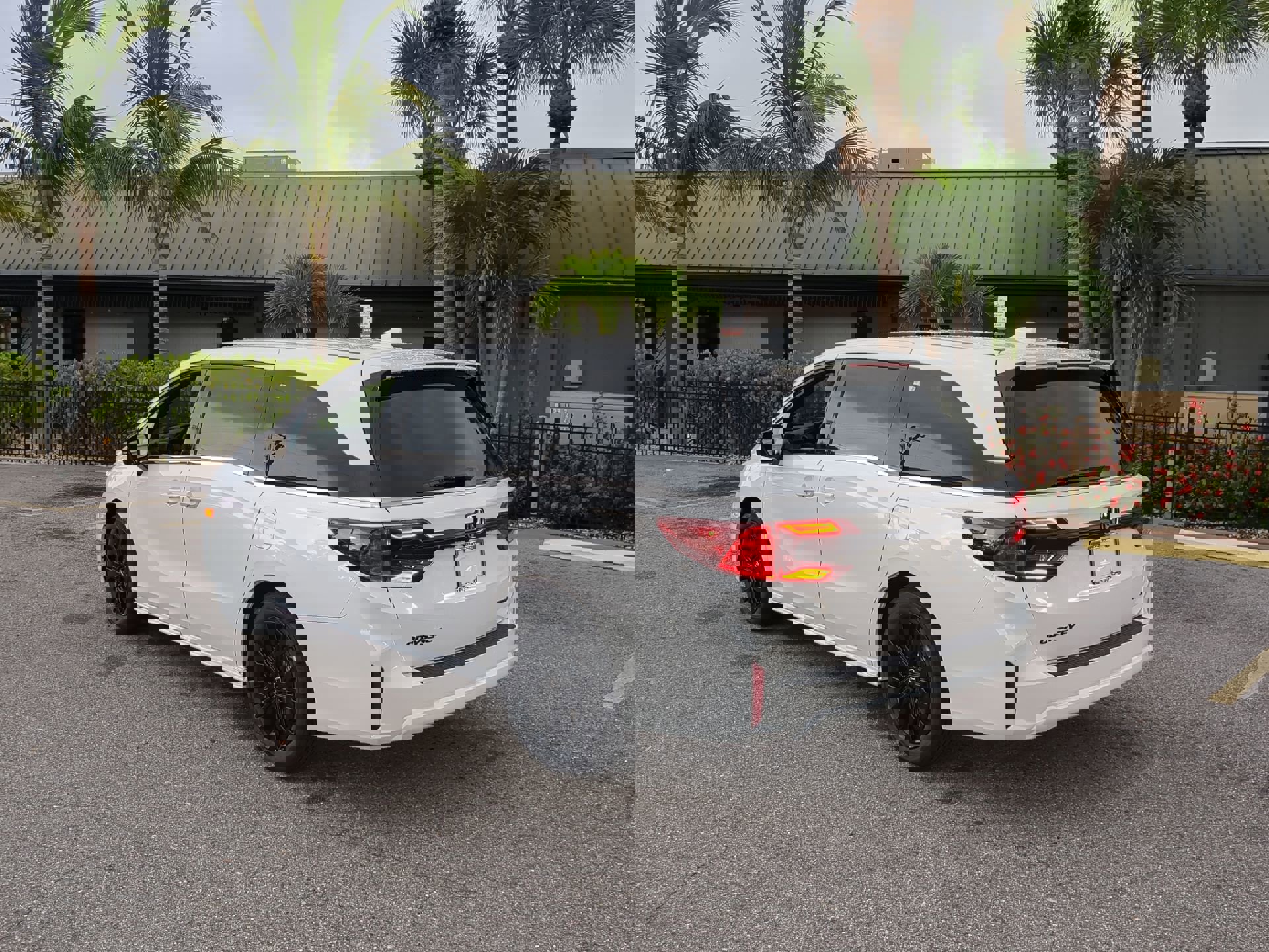 New 2026 Honda Odyssey Sport-L image 8