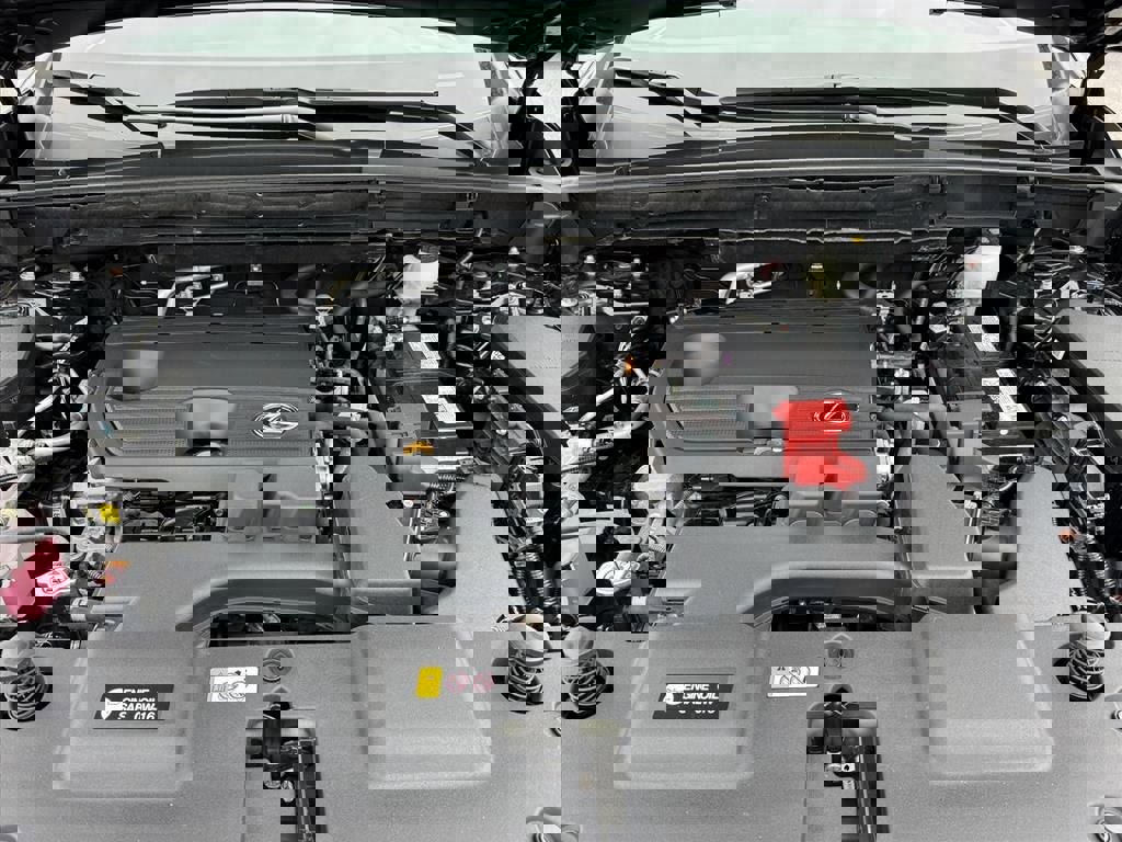 Used 2025 Lexus NX 250 FWD w/ Towing Package (2000 Lbs) image 12