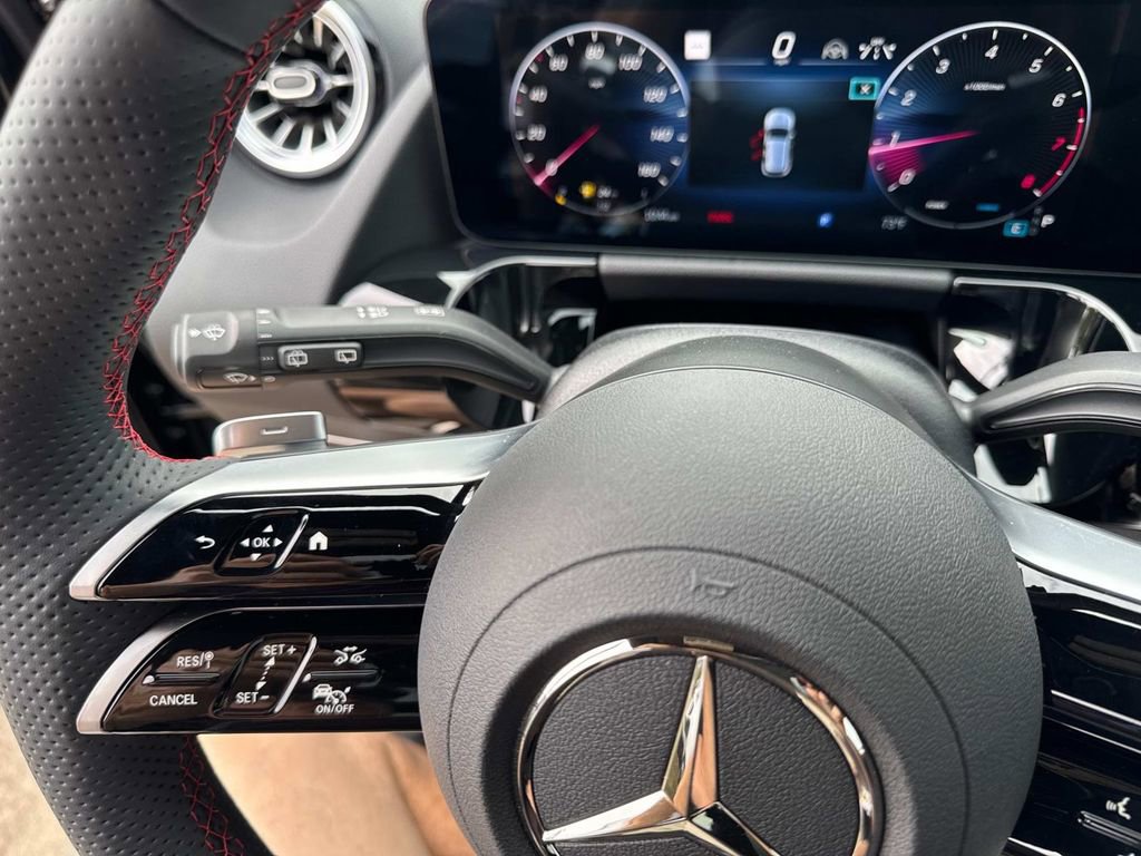 New 2026 Mercedes-Benz GLA 250 4MATIC image 27