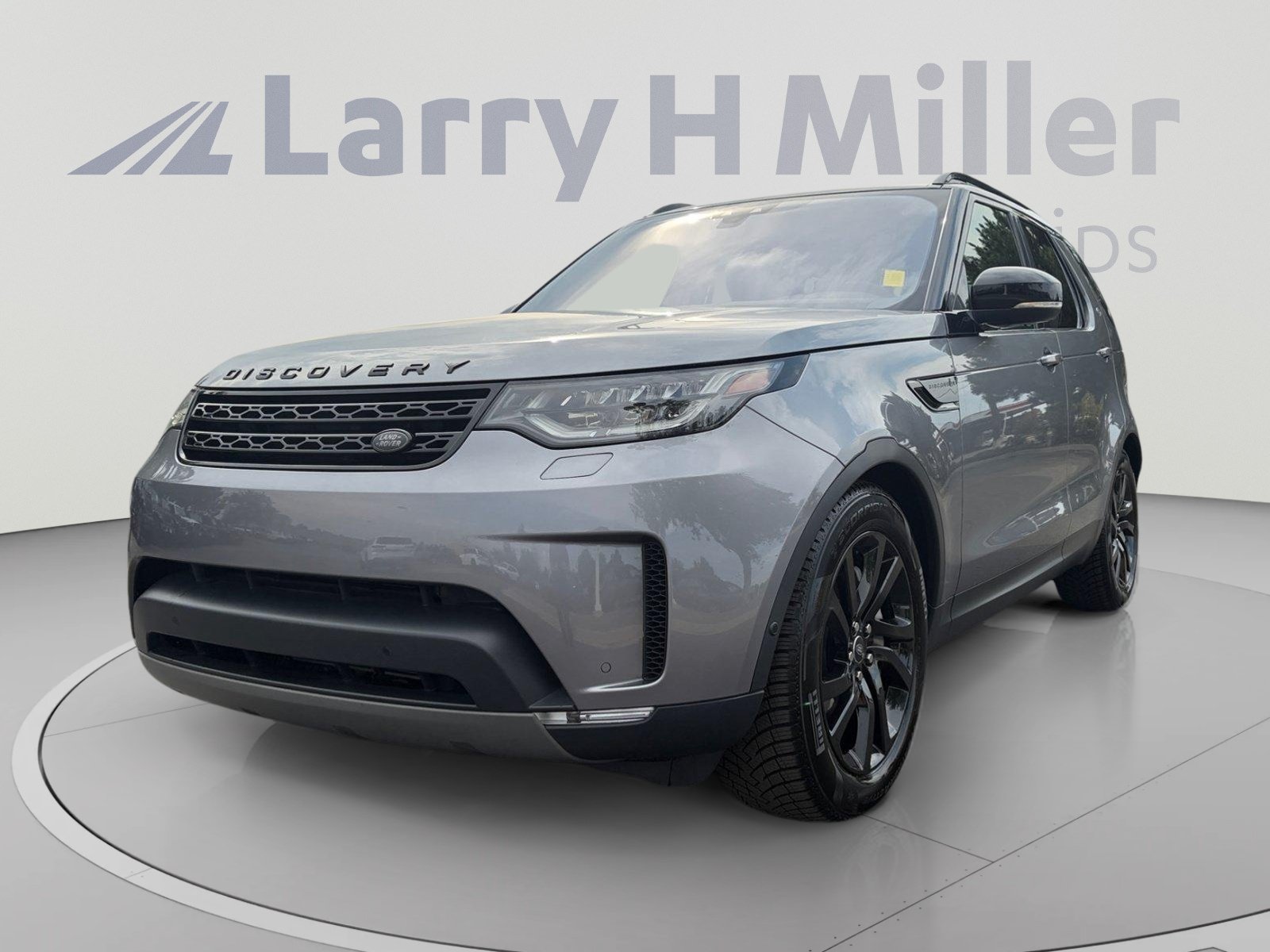 Used 2020 Land Rover Discovery HSE AWD/4WD image 1
