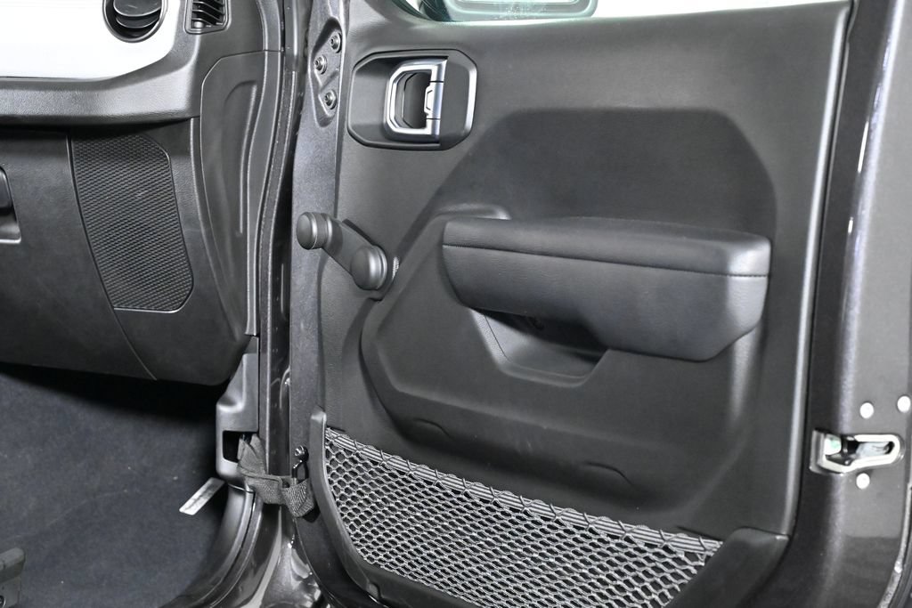 Used 2024 Jeep Wrangler Sport AWD/4WD image 28