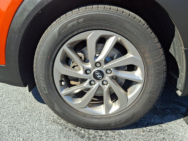 Used 2017 Hyundai Tucson SE Plus AWD/4WD image 8