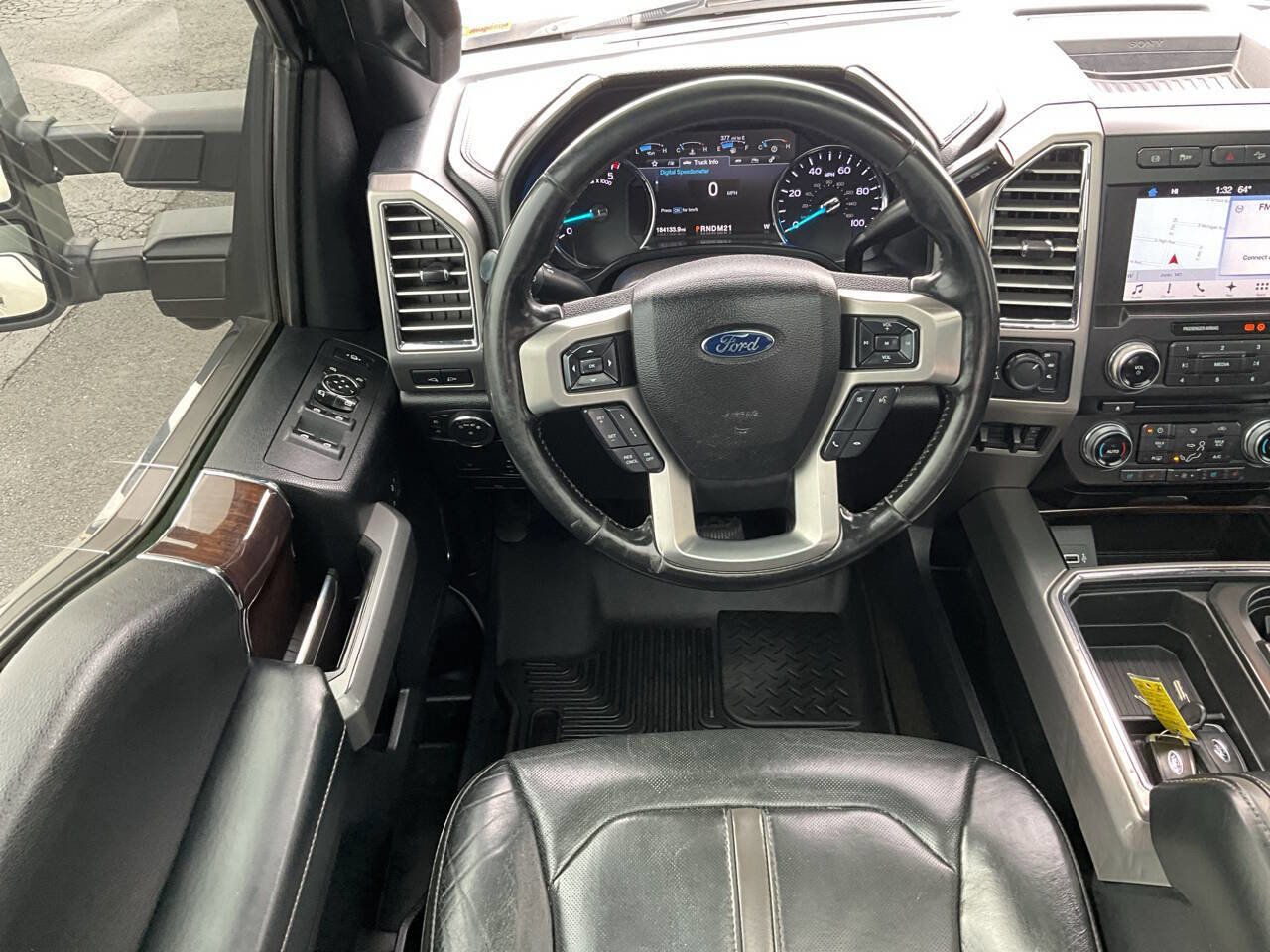 Used 2017 Ford F350 Platinum w/ Platinum Ultimate Package image 28
