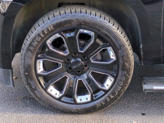 Used 2019 GMC Yukon XL Denali w/ Denali Ultimate Package image 34