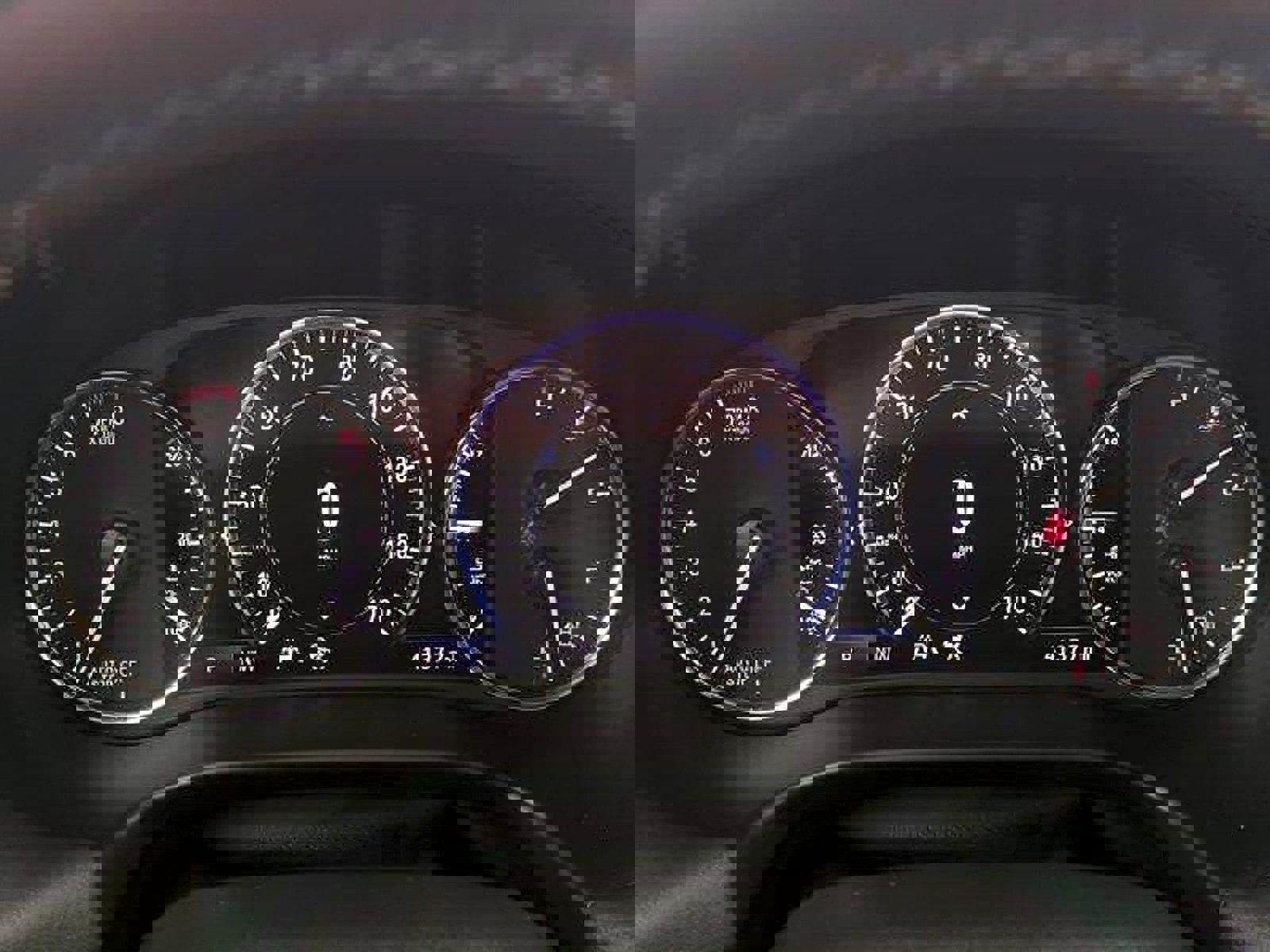 Certified 2023 Buick Enclave Avenir FWD image 11