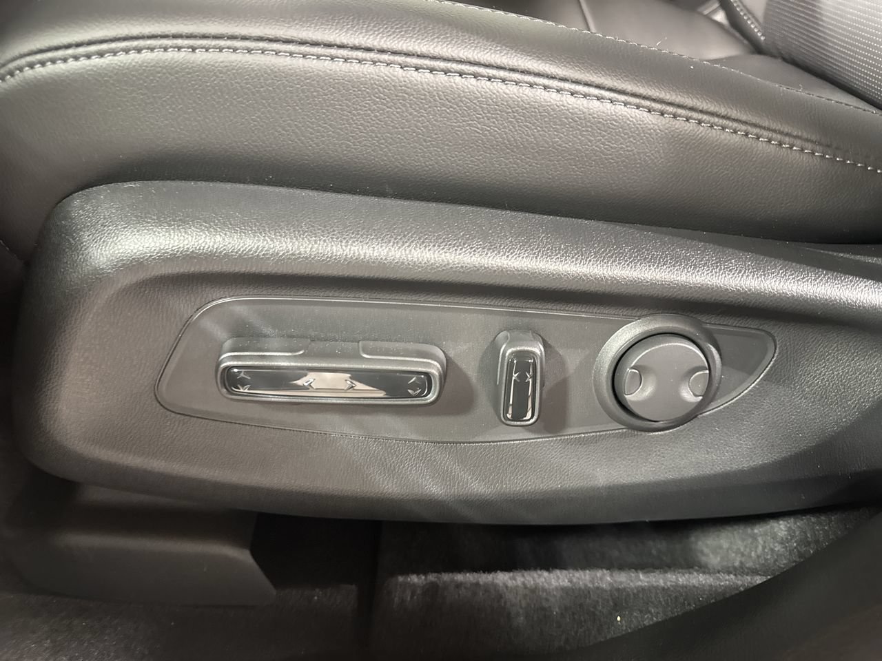 New 2027 Honda CR-V EX-L image 5
