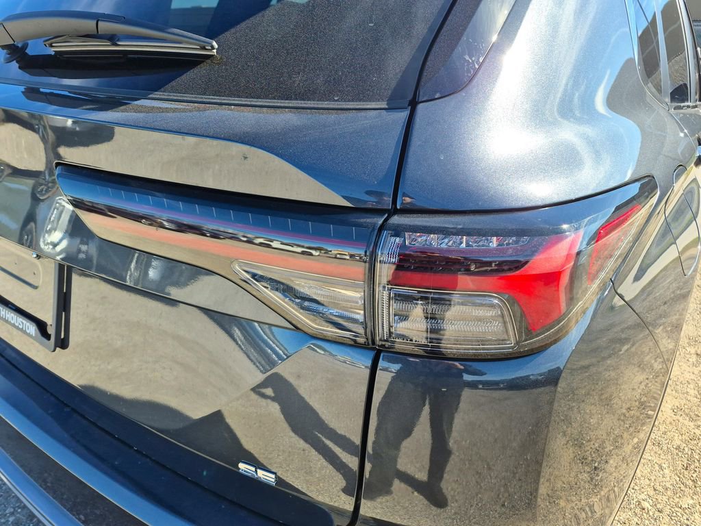 New 2026 Mitsubishi Outlander SE image 11