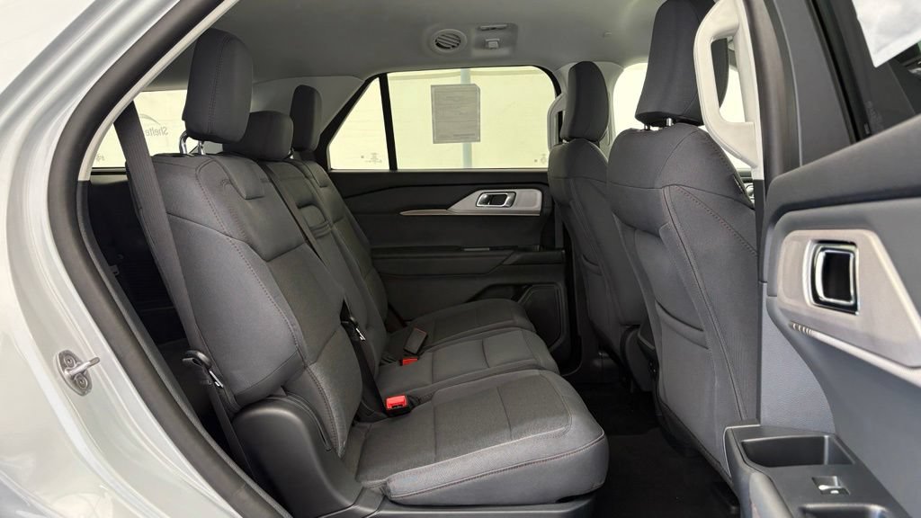 New 2026 Ford Explorer Active AWD/4WD image 31