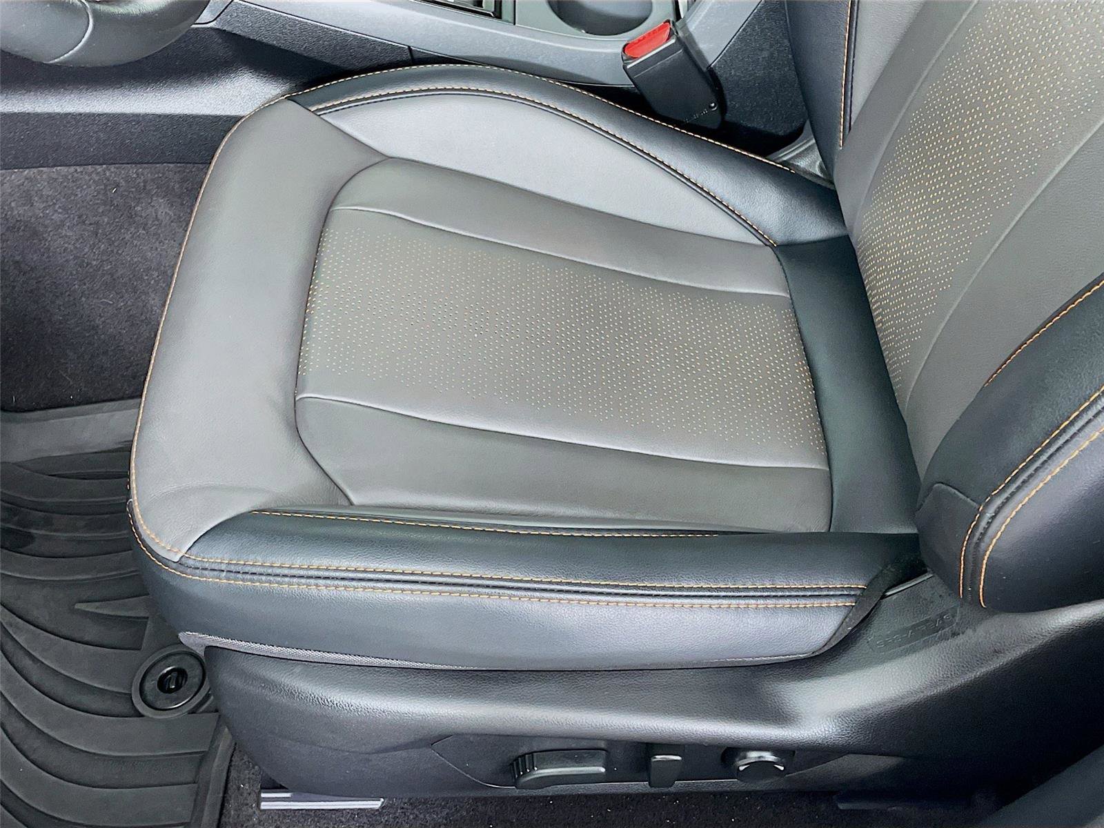 Certified 2025 Subaru Crosstrek 2.5i Limited w/ Popular Package #4A image 25