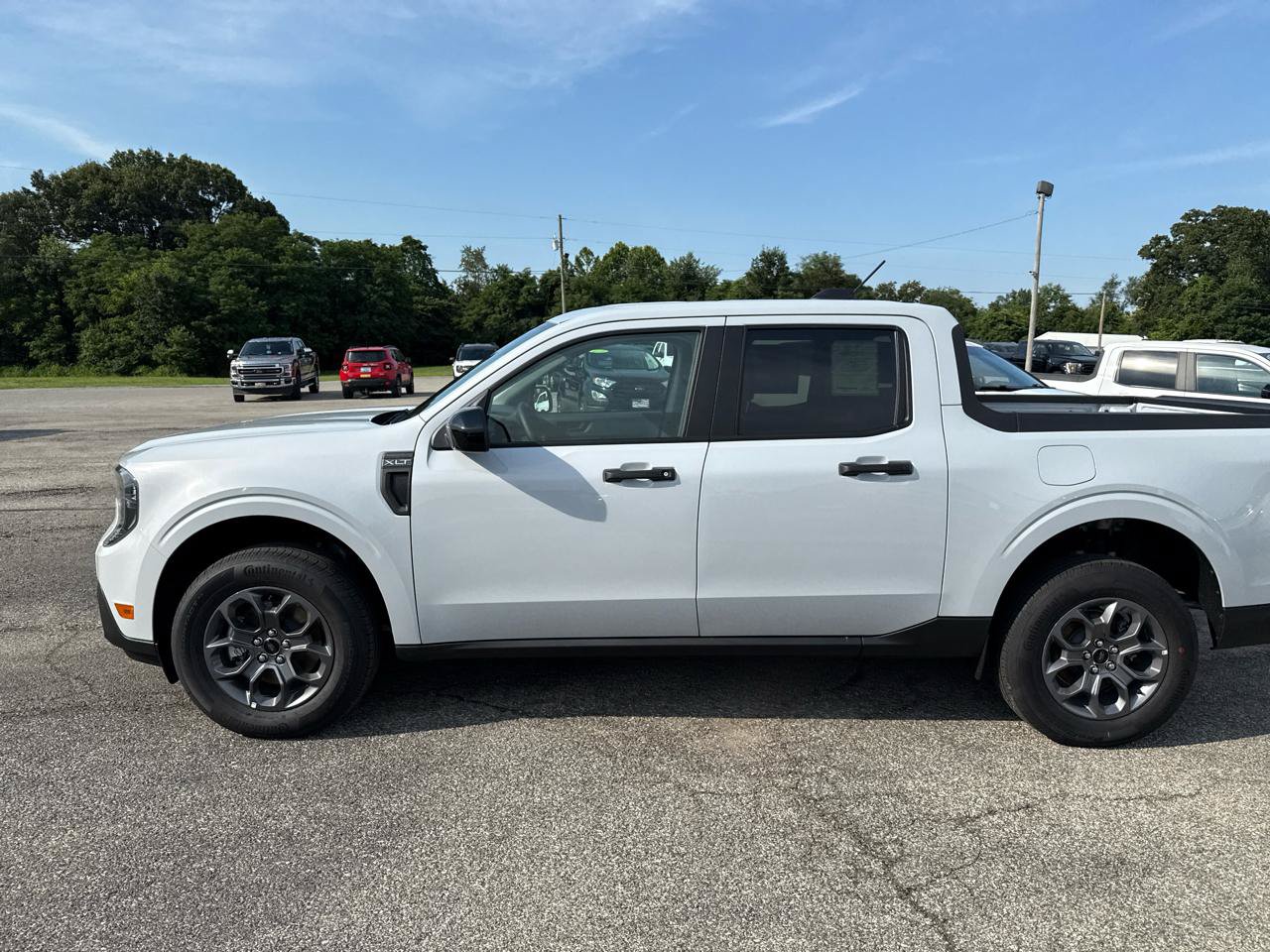 New 2026 Ford Maverick XLT w/ XLT Luxury Package FWD image 13