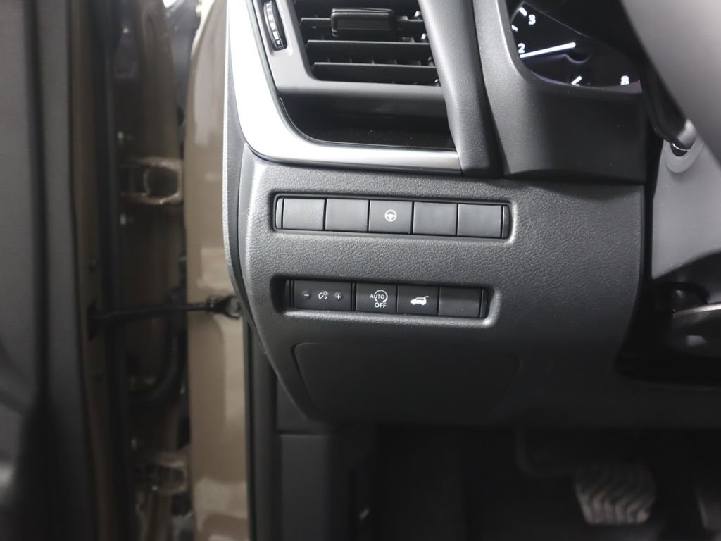 New 2026 Nissan Rogue SV w/ Rock Creek Premium Package AWD/4WD image 15