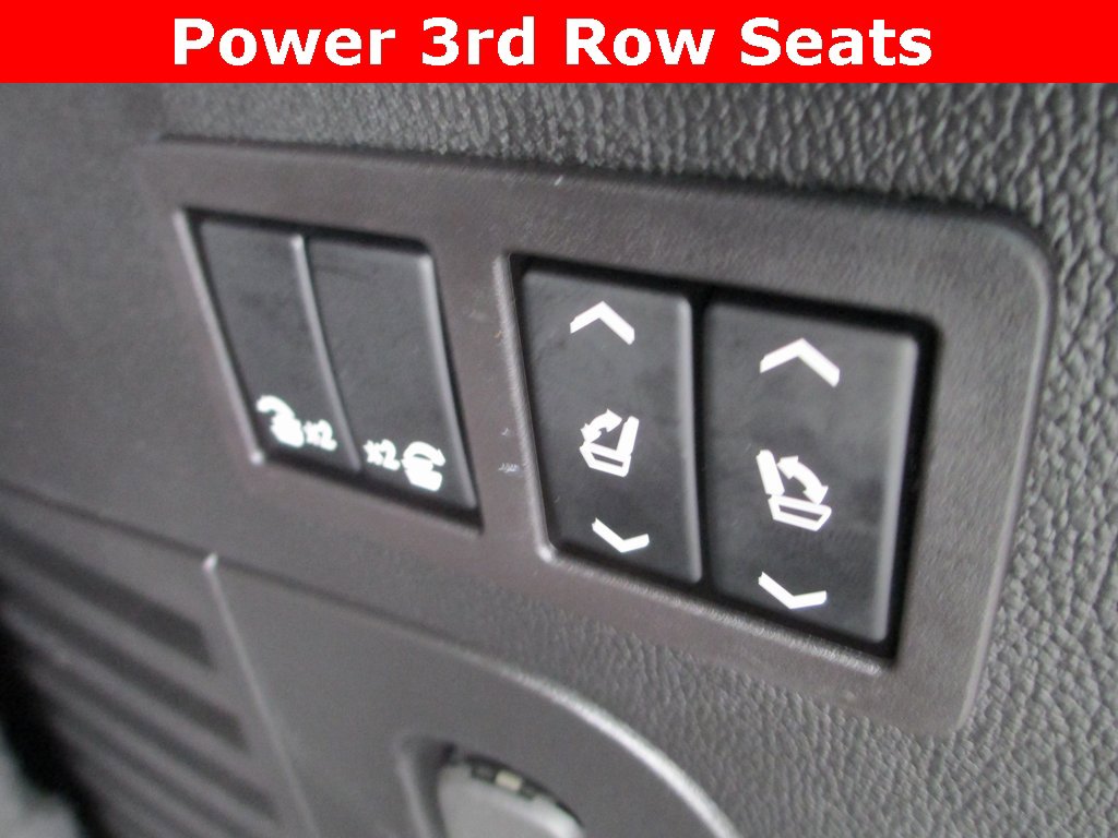 Used 2019 GMC Yukon Denali w/ Open Road Package image 23