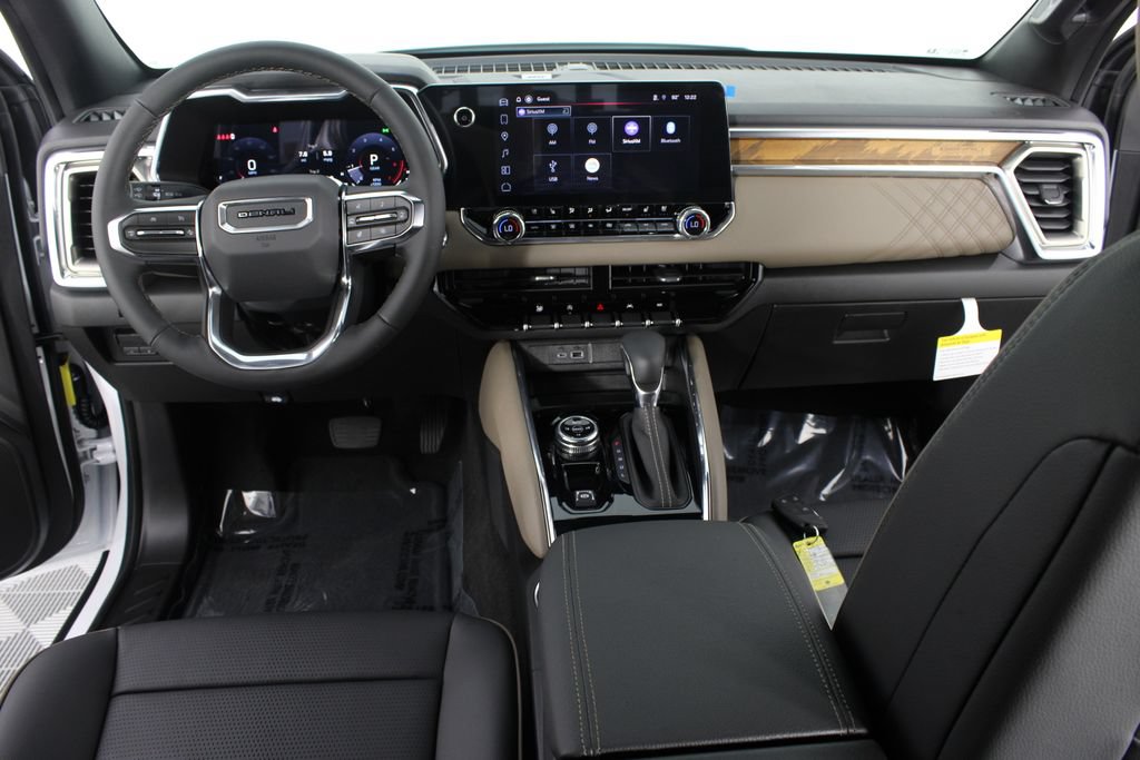 New 2026 GMC Canyon Denali AWD/4WD image 10