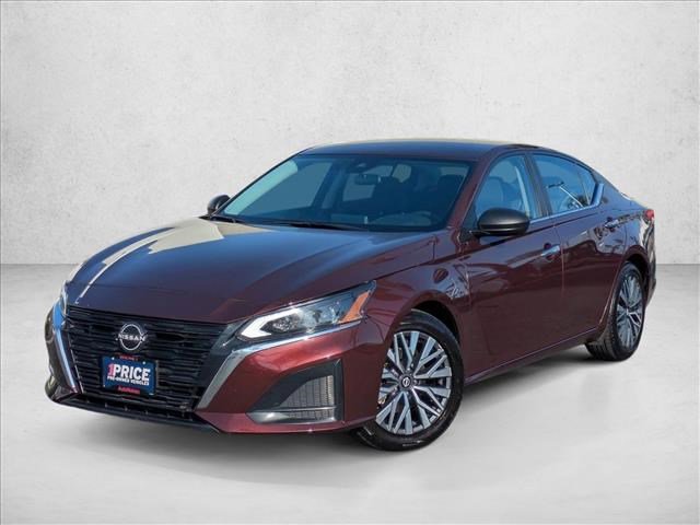 Used 2024 Nissan Altima 2.5 SV