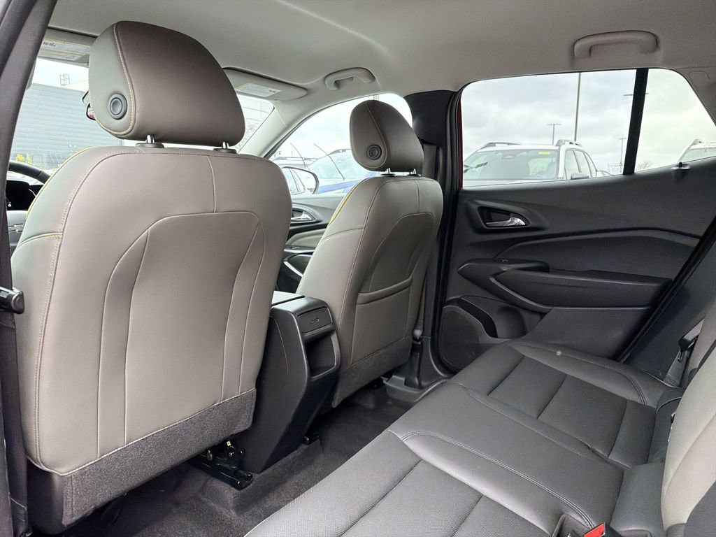 Used 2024 Chevrolet Trax ACTIV w/ Driver Confidence Package image 13