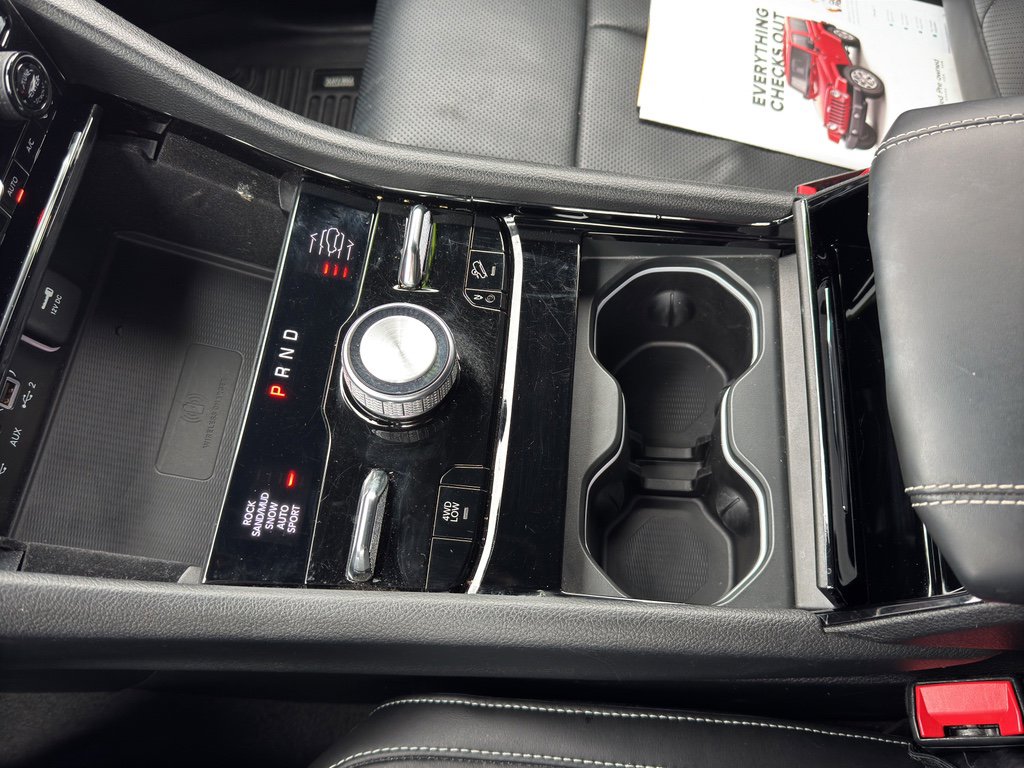 Certified 2022 Jeep Grand Cherokee Overland w/ Adv Protech Group III image 30