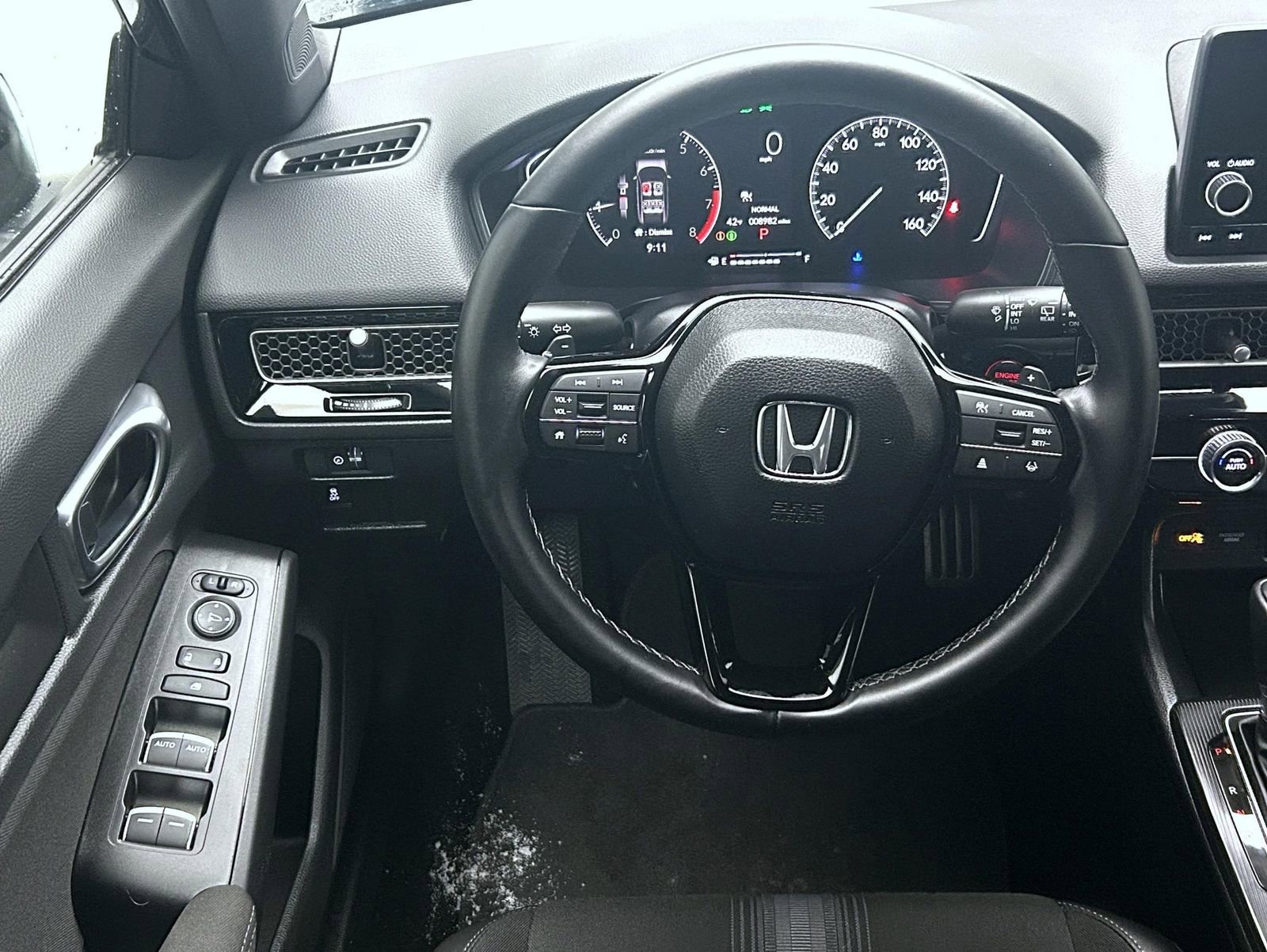 Used 2025 Honda Civic Sport image 12