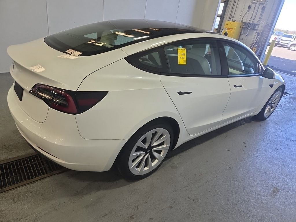 Used 2023 Tesla Model 3 Standard Range image 6
