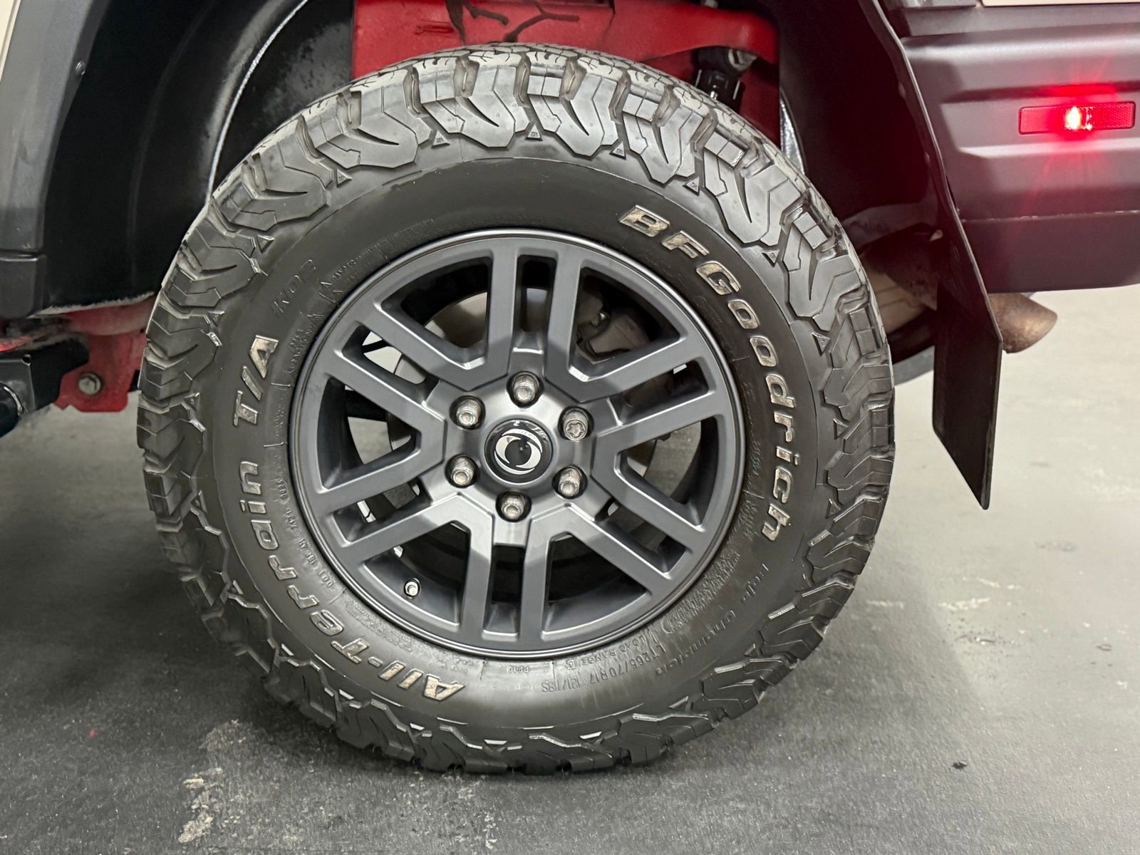 Used 2024 INEOS Grenadier image 16