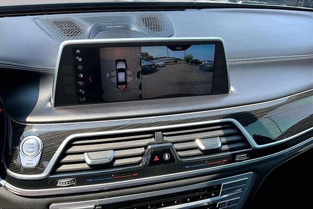 Used 2018 BMW 750i xDrive AWD/4WD image 6