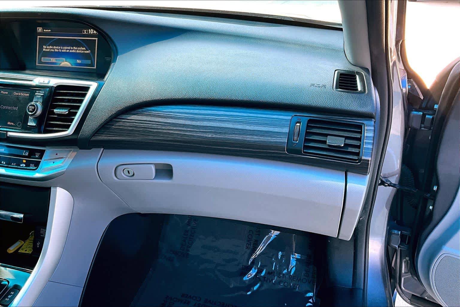 Used 2014 Honda Accord EX-L image 18