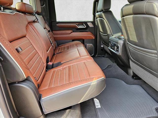 Used 2024 GMC Sierra 2500 Denali Ultimate image 21