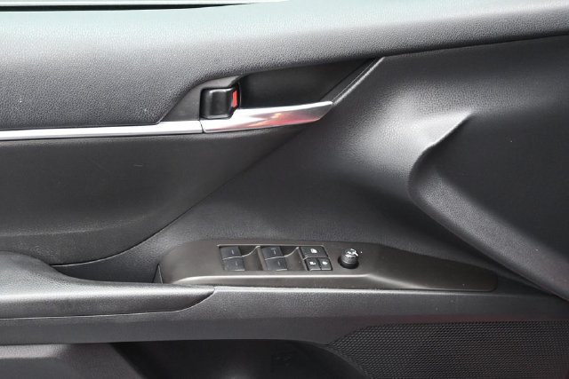 Used 2023 Toyota Camry LE FWD image 16