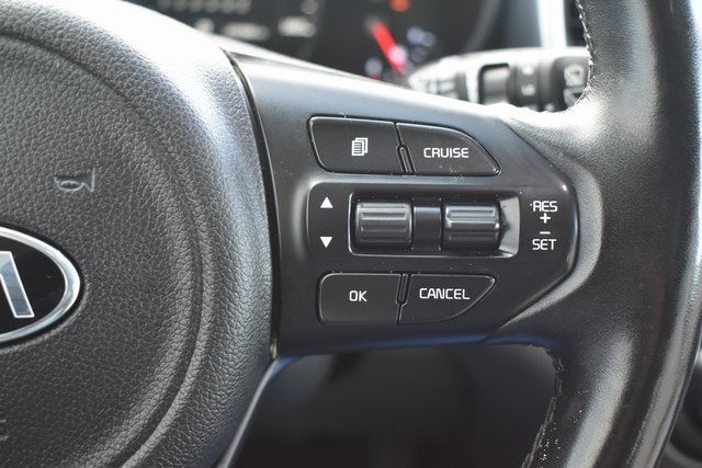 Used 2018 Kia Sorento SX image 22