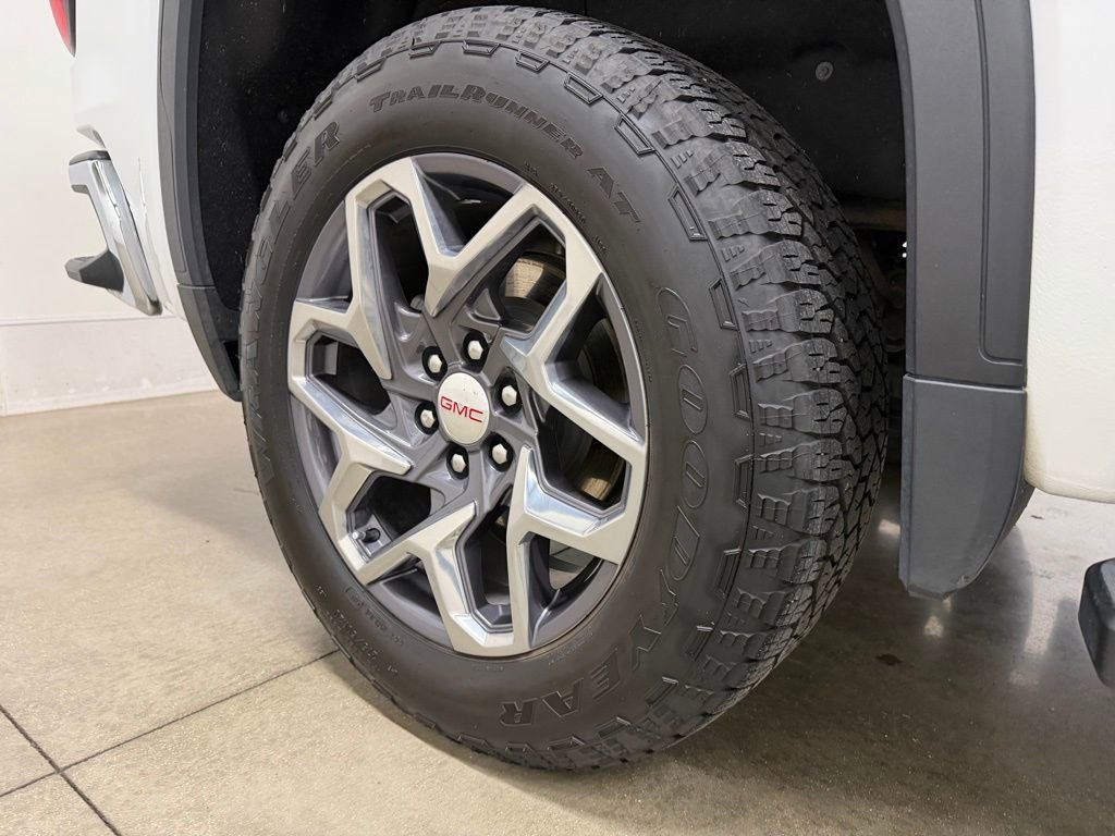 Certified 2023 GMC Sierra 1500 SLT w/ SLT Premium Plus Package AWD/4WD image 11