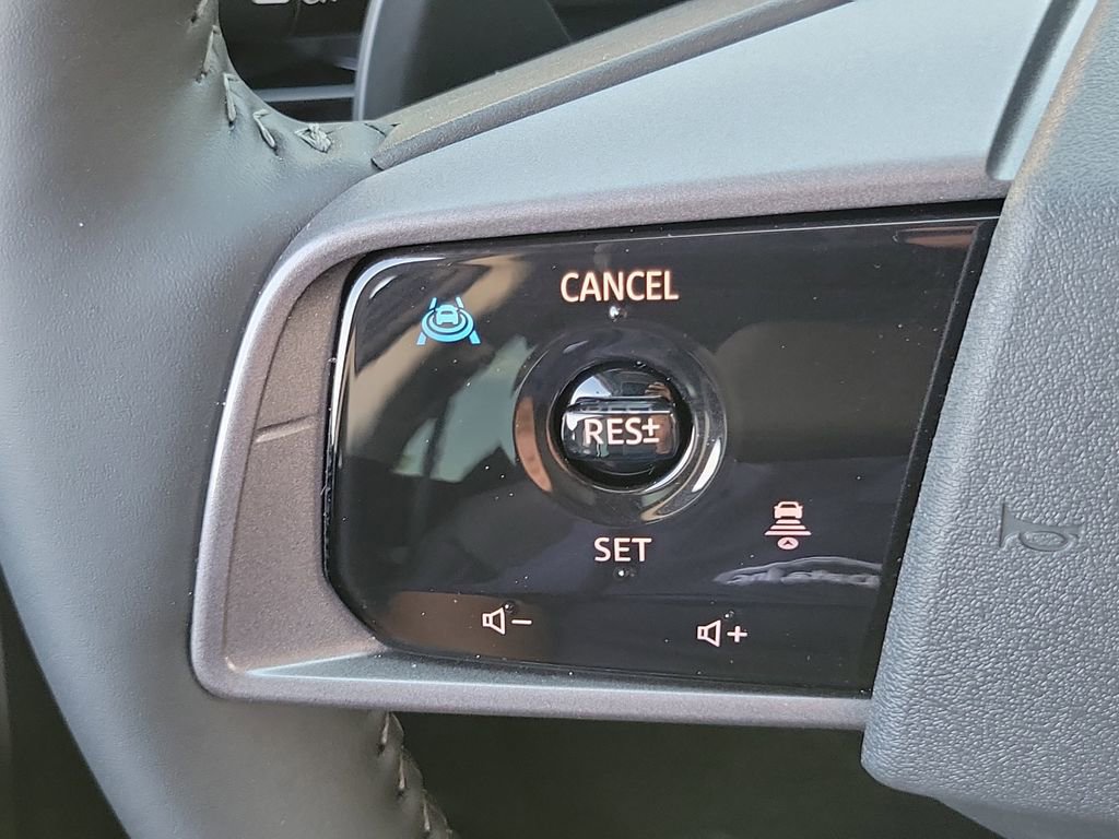 Used 2025 Nissan Murano SV image 5