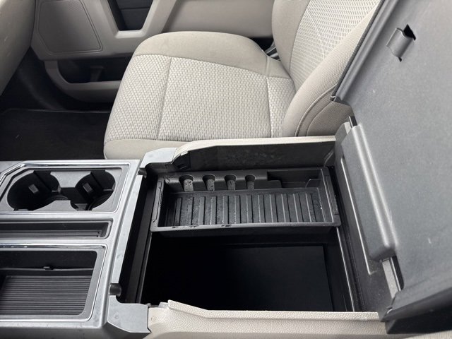 Used 2017 Ford F150 XLT w/ Equipment Group 302A Luxury image 30