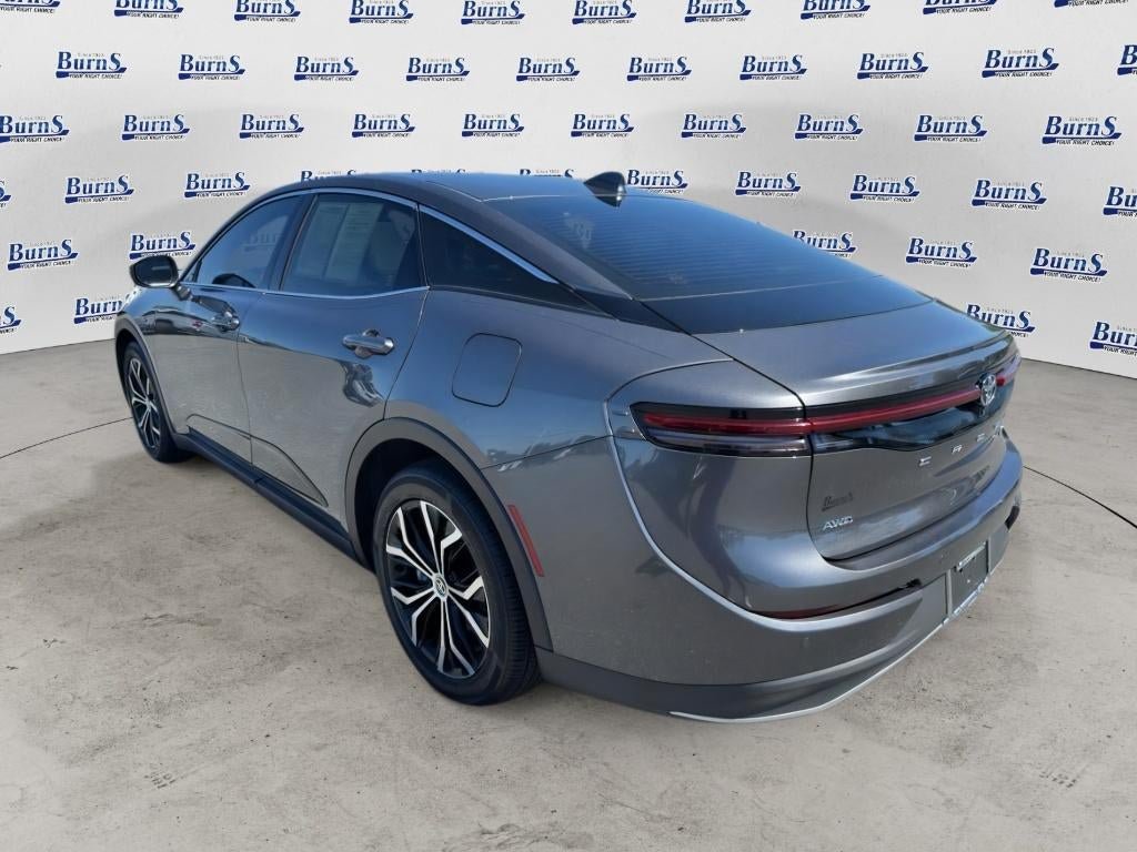 Used 2023 Toyota Crown AWD/4WD image 5