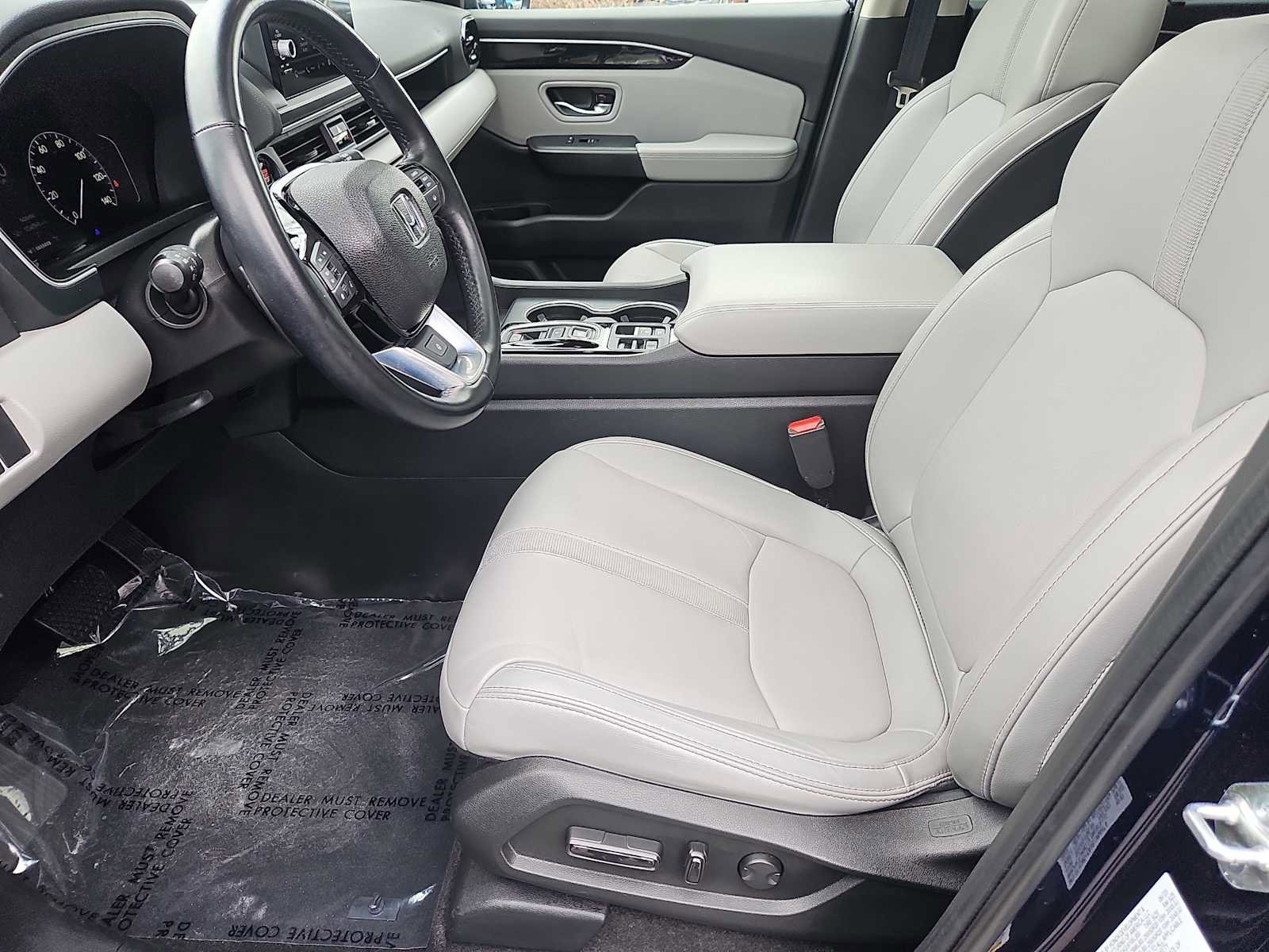 Used 2023 Honda Pilot Touring image 31