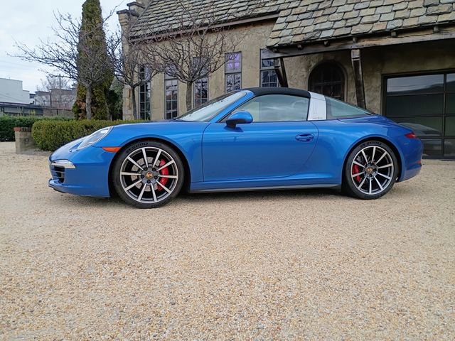 Used 2015 Porsche 911 Targa 4S AWD/4WD image 6