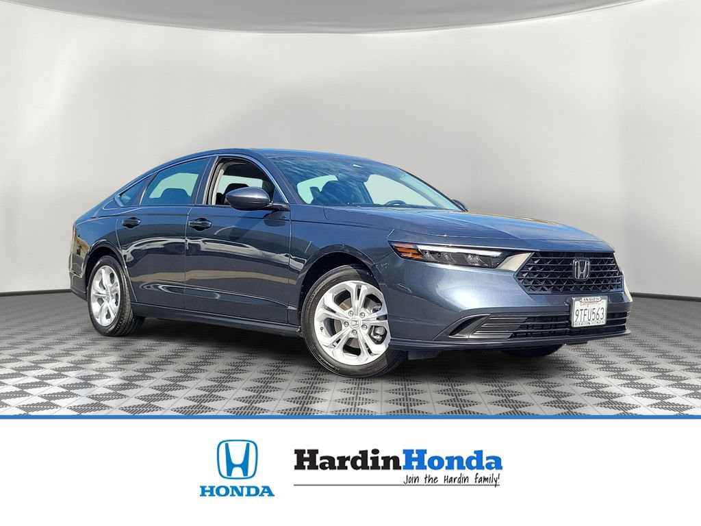 Certified 2025 Honda Accord LX image 1