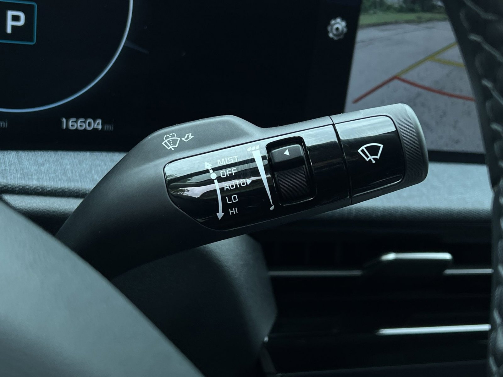 Used 2024 Kia EV6 Light AWD/4WD image 34