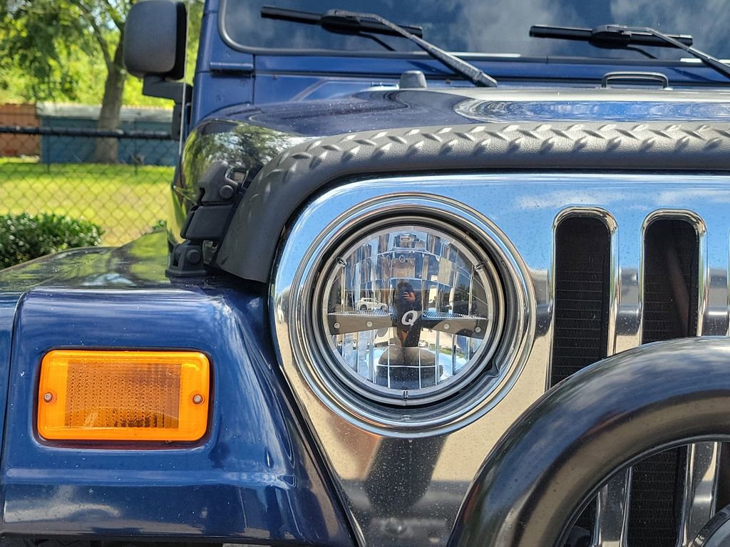 Used 2005 Jeep Wrangler Unlimited AWD/4WD image 7