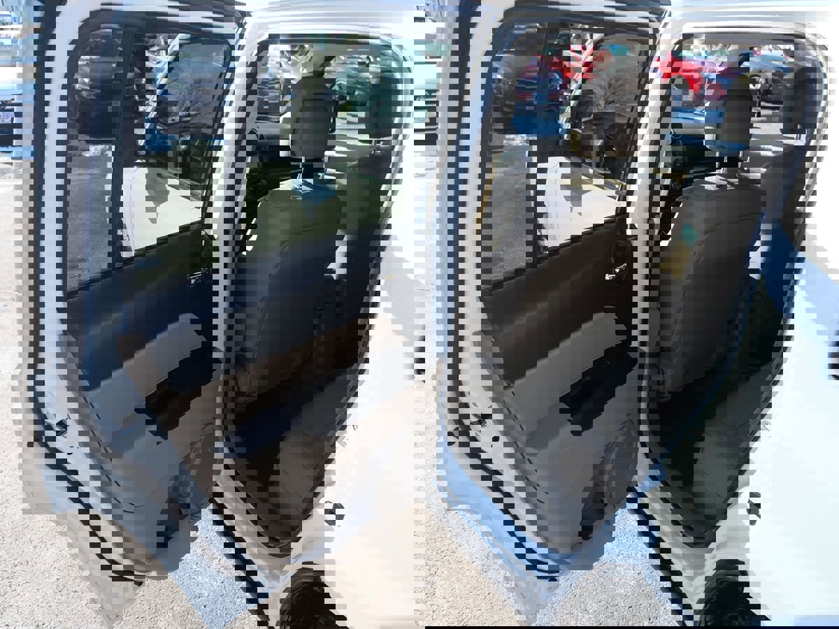 Used 2017 Jeep Patriot High Altitude image 25