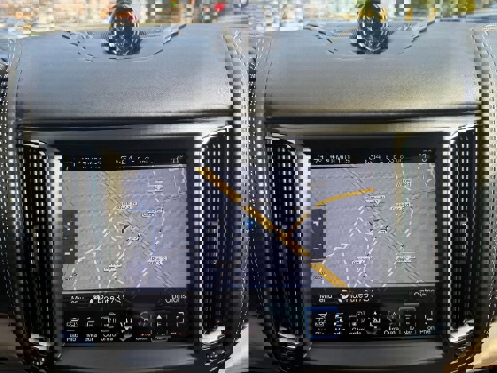 Used 2017 Maserati Levante S image 18