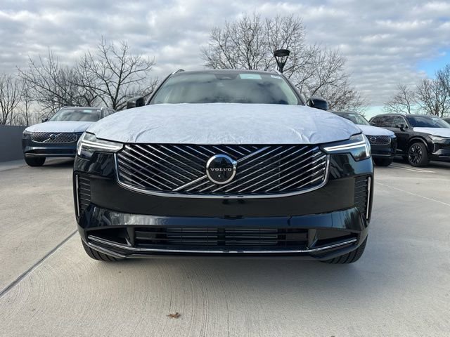 New 2026 Volvo XC90 T8 Ultra w/ Protection Package Premier image 2