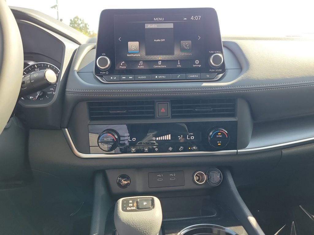 New 2026 Nissan Rogue SV image 9