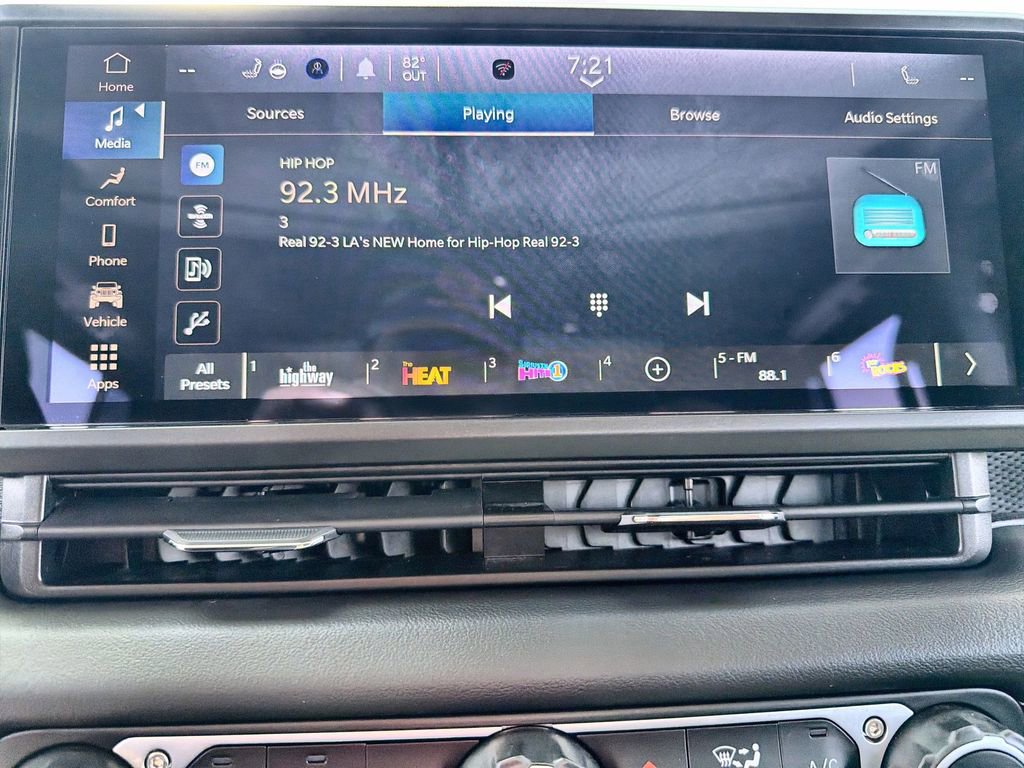 Used 2025 Jeep Wrangler Unlimited Rubicon 4xe w/ Safety Group image 12