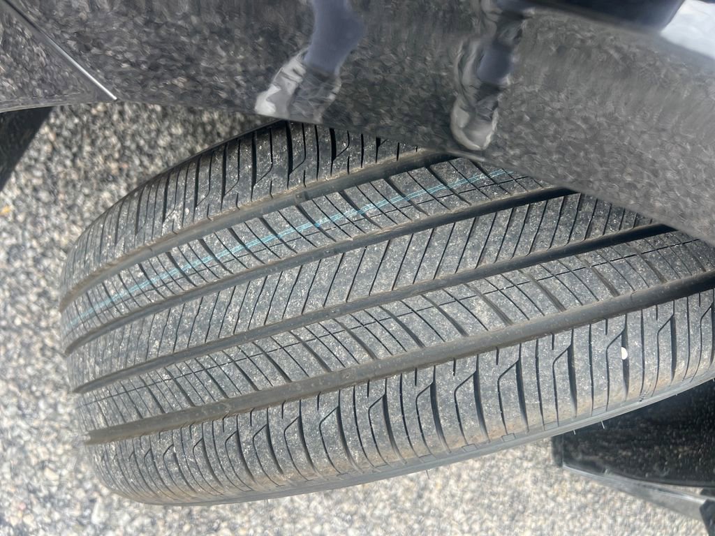 New 2025 Nissan Sentra SR image 27