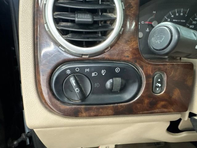 Used 2004 Ford Expedition Eddie Bauer AWD/4WD image 40