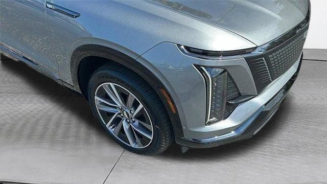 New 2026 Cadillac Vistiq Sport w/ LPO, Floor Liner Package image 10