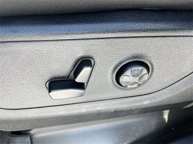 Used 2021 RAM 1500 Big Horn image 12