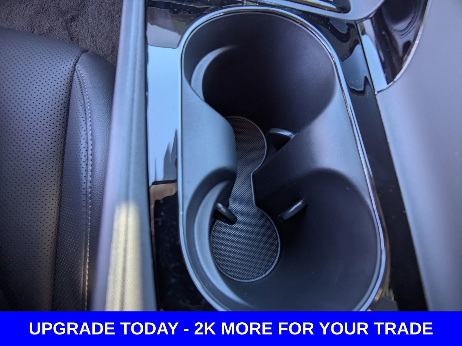 New 2026 Hyundai Elantra Limited image 32