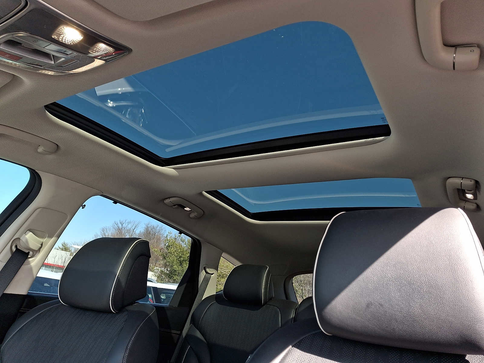 Used 2023 Genesis GV80 3.5T w/ Advanced Package image 12