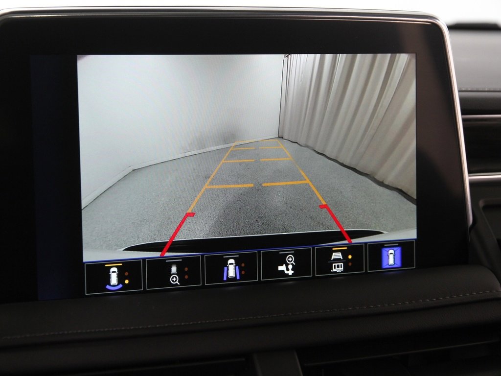 Certified 2023 Chevrolet Tahoe Z71 w/ Luxury Package image 14